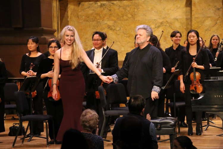 Pianist Natasha Paremski with conductor Bernhard Gueller