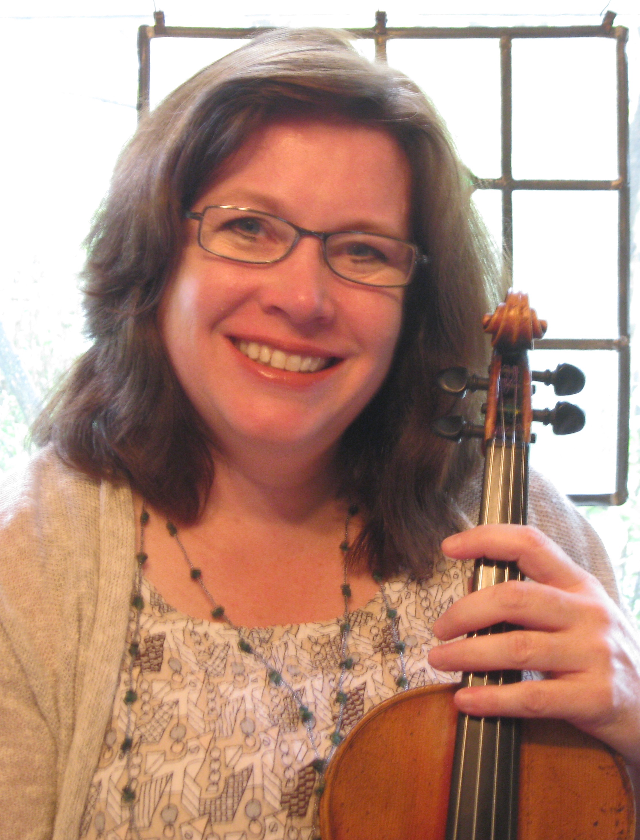 Margaret Banks, violin