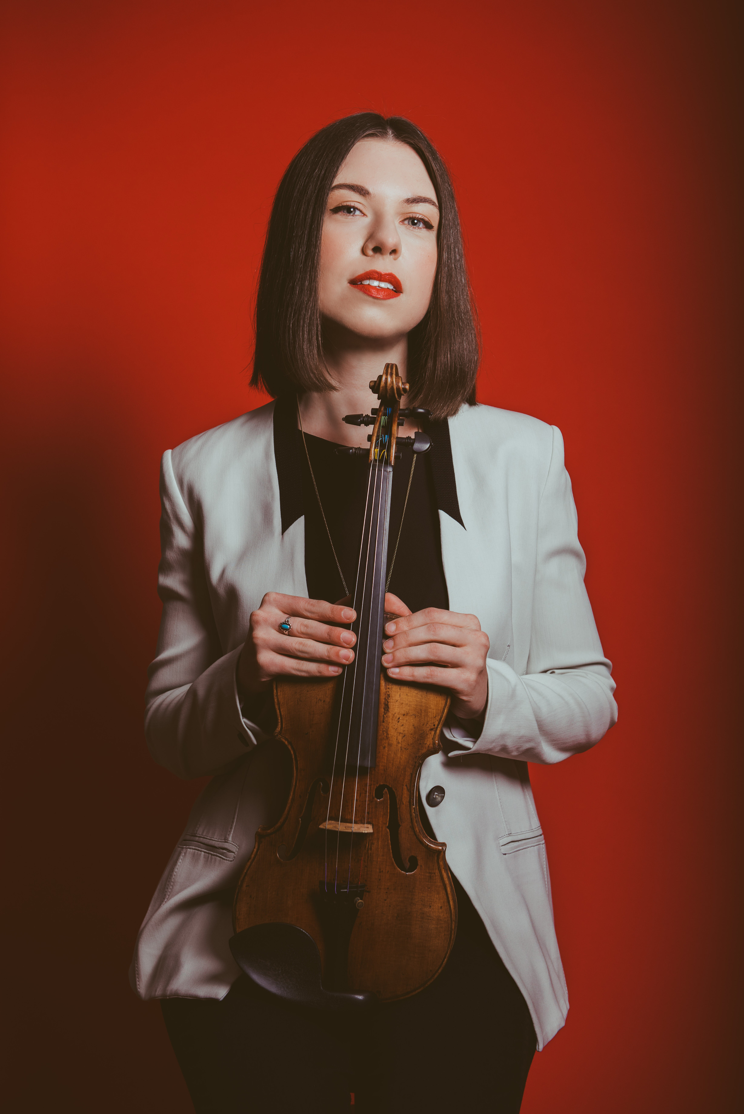 Tessa Lark, violin - headshot