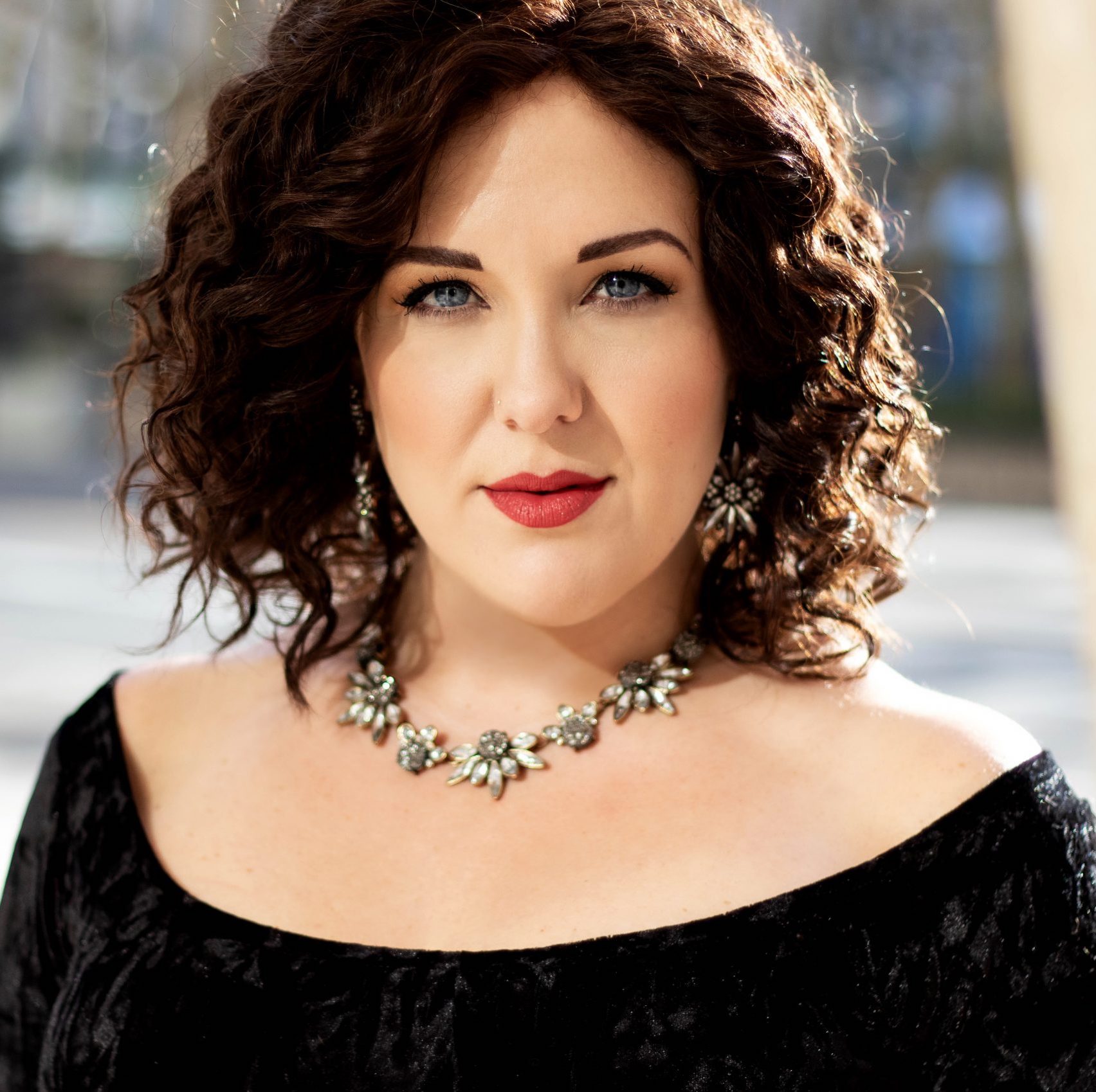 Toni Marie Palmertree, soprano - headshot