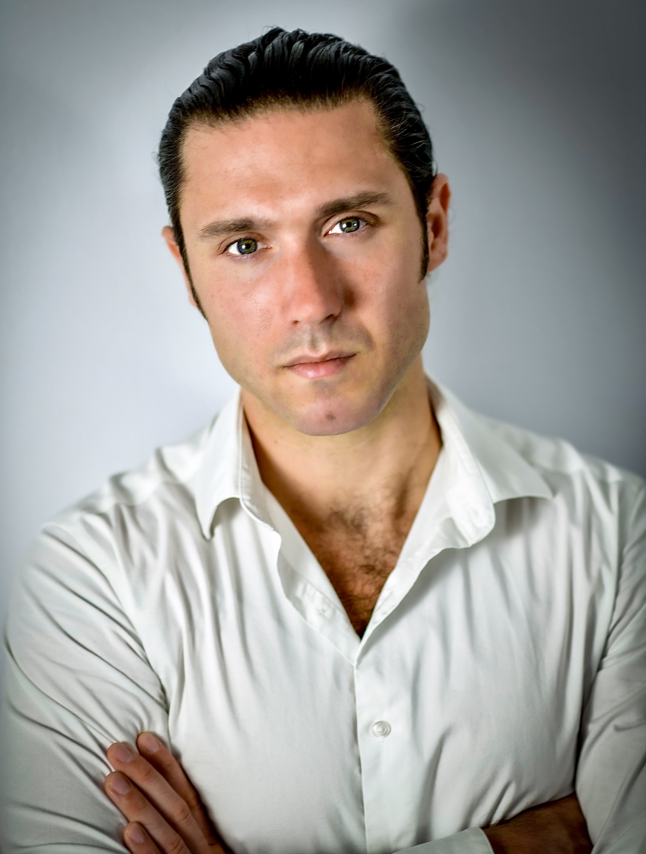Victor Starsky, tenor - headshot