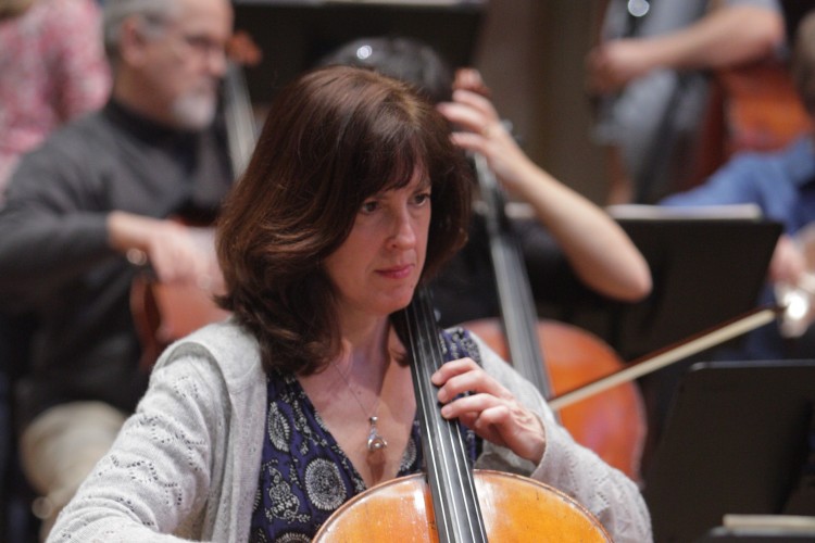 Cellist Elizabeth Loughran in rehearsal