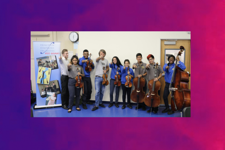 Violinist Daniel Rowland and music students