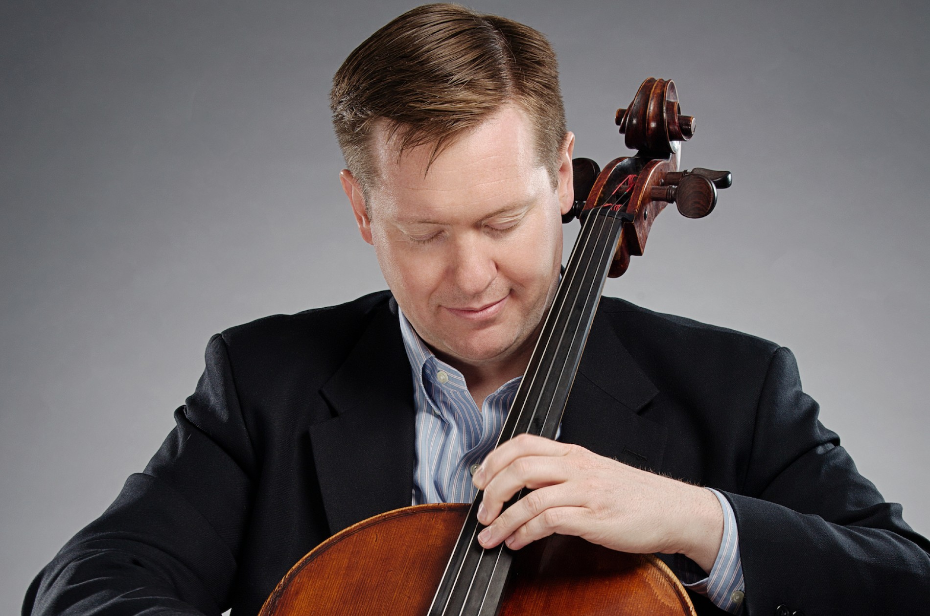 Alistair MacRae, cello