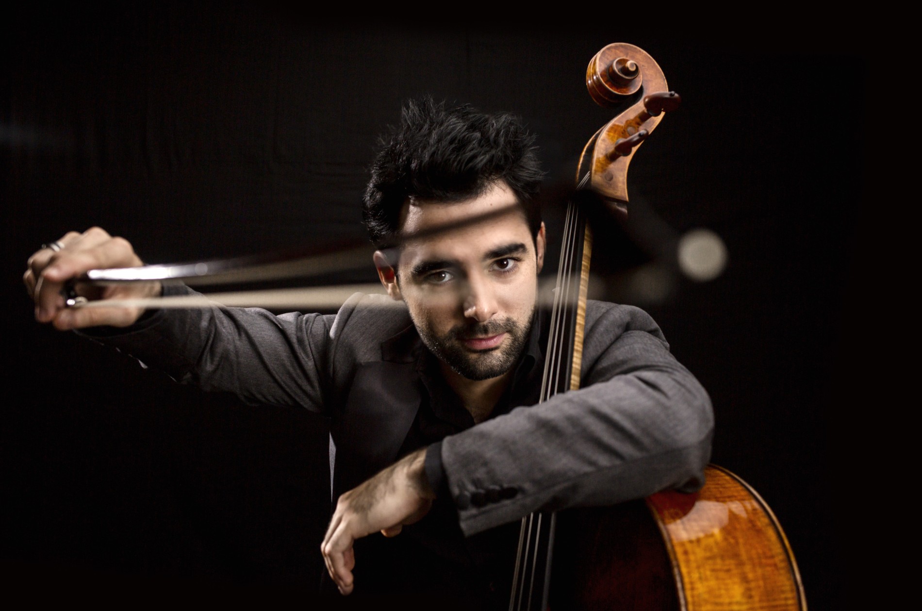 Pablo Ferrández, cello